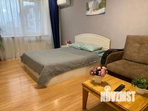 1-к квартира, посуточно, 38м2, 7/10 этаж