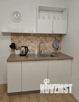 Студия квартира, посуточно, 30м2, 16/17 этаж