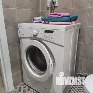 Студия квартира, посуточно, 30м2, 3/17 этаж