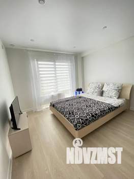 1-к квартира, посуточно, 38м2, 16/18 этаж