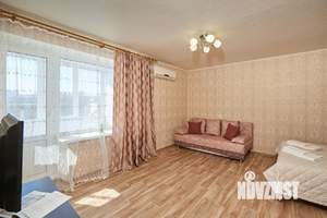 1-к квартира, посуточно, 45м2, 1/1 этаж