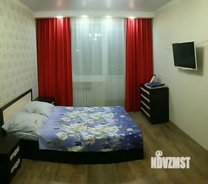 1-к квартира, посуточно, 40м2, 11/12 этаж