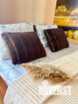 1-к квартира, посуточно, 31м2, 7/10 этаж