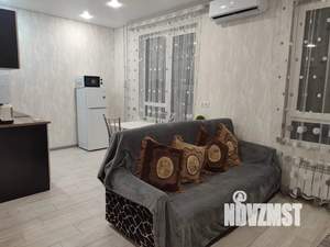 Студия квартира, посуточно, 32м2, 12/16 этаж