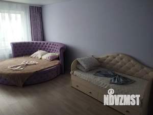 1-к квартира, посуточно, 60м2, 5/18 этаж