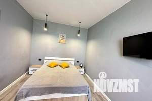 2-к квартира, посуточно, 50м2, 11/18 этаж