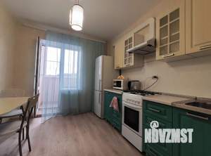 1-к квартира, посуточно, 40м2, 2/10 этаж