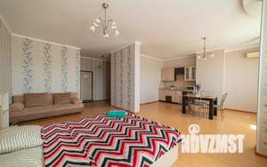 1-к квартира, посуточно, 58м2, 1/1 этаж