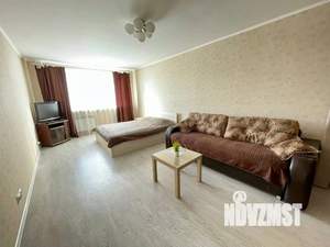 1-к квартира, посуточно, 45м2, 1/1 этаж