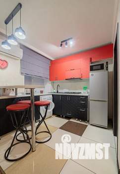 1-к квартира, посуточно, 40м2, 5/5 этаж