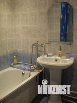 1-к квартира, посуточно, 39м2, 2/9 этаж