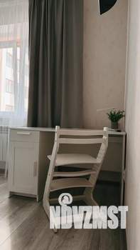 1-к квартира, посуточно, 37м2, 4/13 этаж