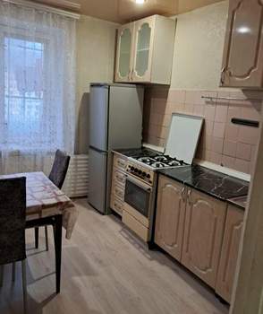1-к квартира, на длительный срок, 40м2, 9/9 этаж