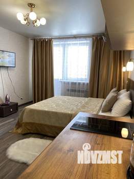 Студия квартира, посуточно, 28м2, 3/10 этаж