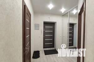 1-к квартира, посуточно, 40м2, 2/10 этаж