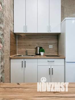 Студия квартира, посуточно, 28м2, 8/17 этаж