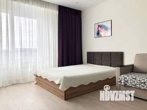 Студия квартира, посуточно, 34м2, 17/17 этаж