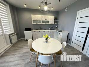 2-к квартира, посуточно, 50м2, 1/1 этаж