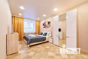 1-к квартира, посуточно, 59м2, 1/1 этаж