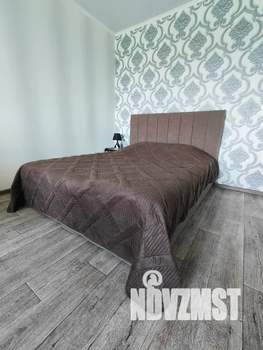 1-к квартира, посуточно, 47м2, 8/12 этаж