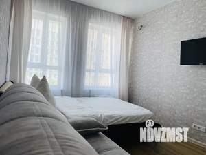 1-к квартира, посуточно, 35м2, 13/17 этаж