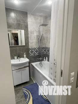 1-к квартира, посуточно, 35м2, 1/9 этаж