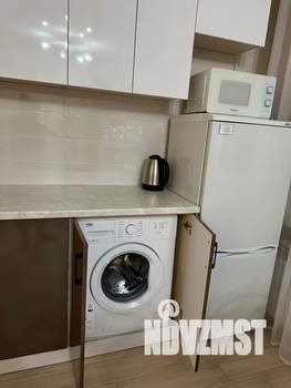 Студия квартира, посуточно, 36м2, 14/14 этаж