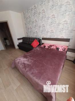 1-к квартира, посуточно, 33м2, 4/18 этаж