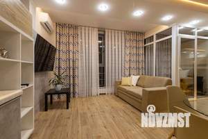 1-к квартира, посуточно, 47м2, 1/1 этаж