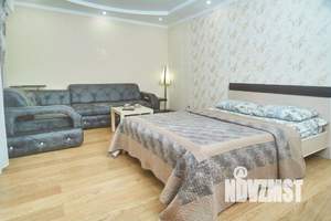 2-к квартира, посуточно, 60м2, 1/1 этаж