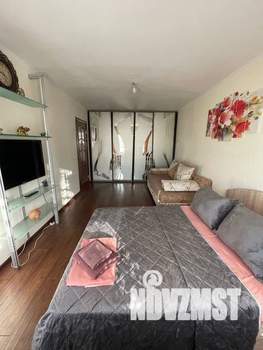 1-к квартира, посуточно, 38м2, 3/9 этаж