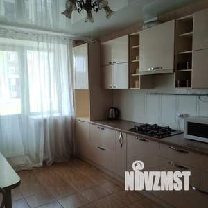 1-к квартира, посуточно, 42м2, 5/8 этаж