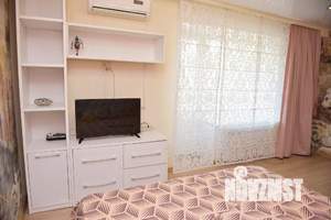 2-к квартира, посуточно, 54м2, 1/1 этаж