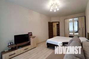 1-к квартира, посуточно, 40м2, 2/10 этаж