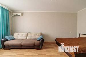 1-к квартира, посуточно, 43м2, 1/1 этаж