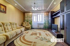 2-к квартира, посуточно, 70м2, 1/1 этаж