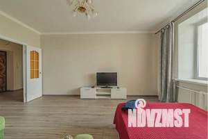 1-к квартира, посуточно, 43м2, 8/14 этаж