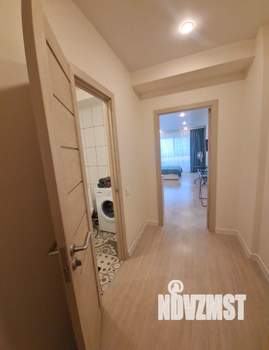 Студия квартира, посуточно, 35м2, 9/17 этаж