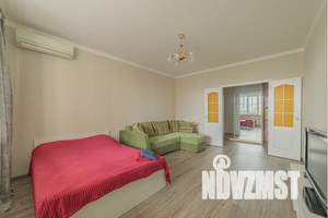 1-к квартира, посуточно, 43м2, 8/14 этаж