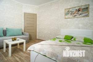 1-к квартира, посуточно, 37м2, 8/10 этаж