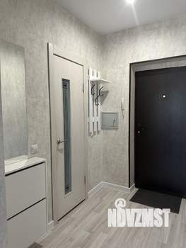 Студия квартира, посуточно, 30м2, 12/22 этаж