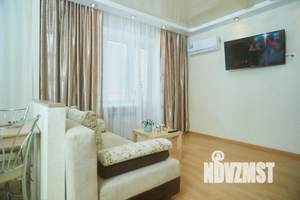 1-к квартира, посуточно, 36м2, 1/1 этаж