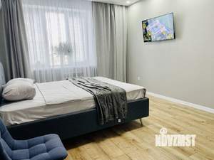 1-к квартира, посуточно, 45м2, 11/16 этаж