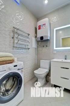 1-к квартира, посуточно, 60м2, 1/1 этаж