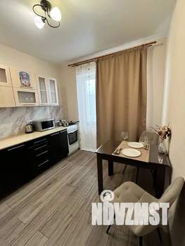 1-к квартира, посуточно, 37м2, 17/22 этаж