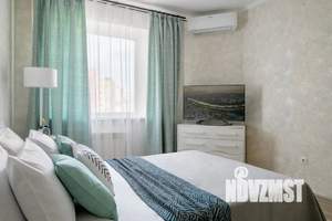 1-к квартира, посуточно, 37м2, 8/10 этаж