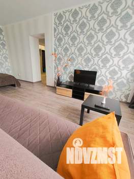 1-к квартира, посуточно, 47м2, 8/12 этаж