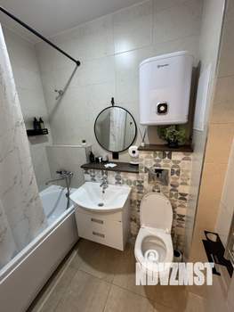 1-к квартира, посуточно, 35м2, 6/18 этаж