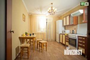 3-к квартира, на длительный срок, 101м2, 8/15 этаж