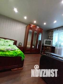 1-к квартира, посуточно, 32м2, 4/5 этаж